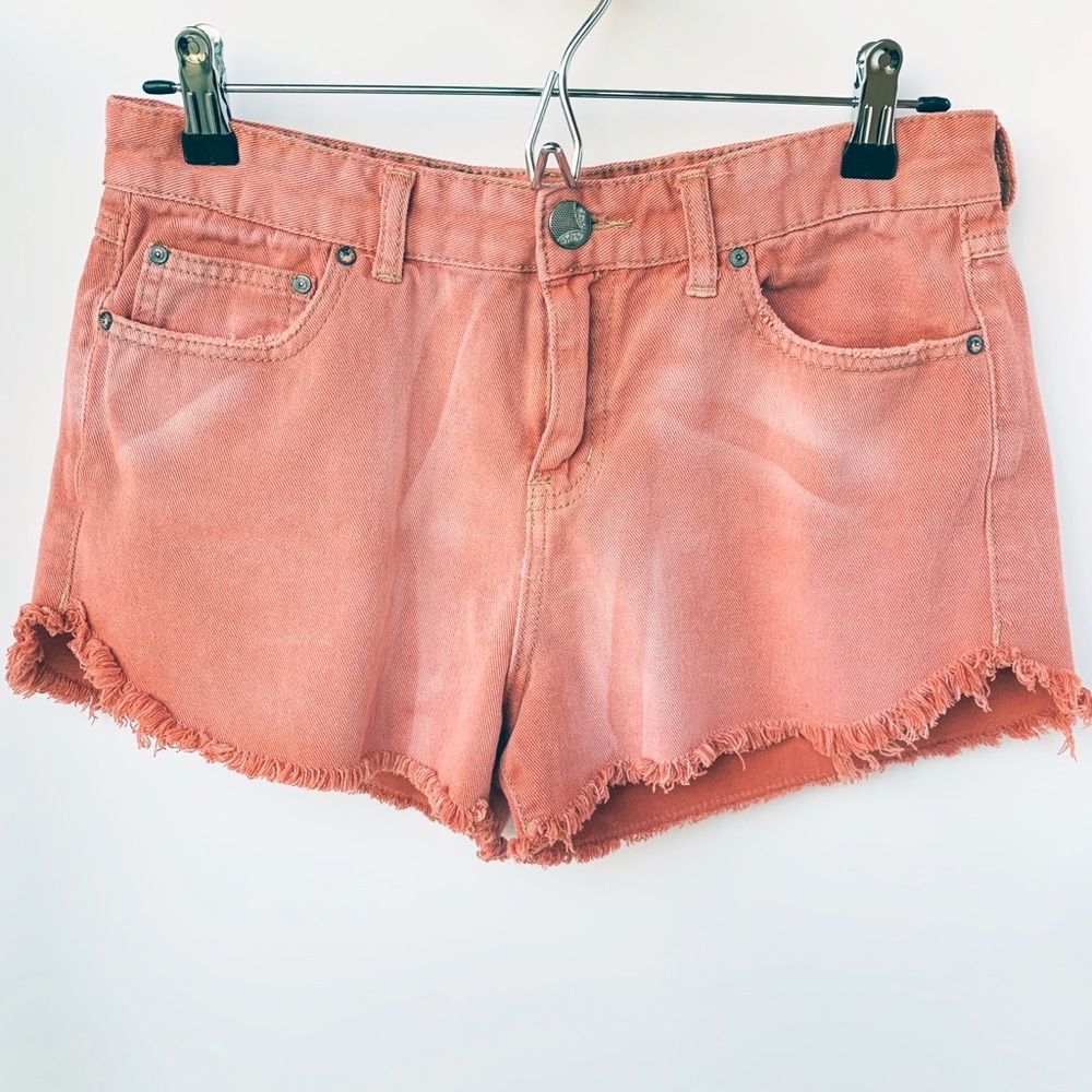 Free People Dusty Orange Frayed Hem Short; Size 29